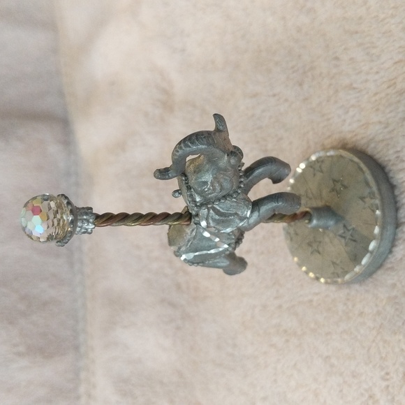 1984 Spoontiques Pewter Carousel Elephant with Crystal Ball Top - Picture 5 of 8